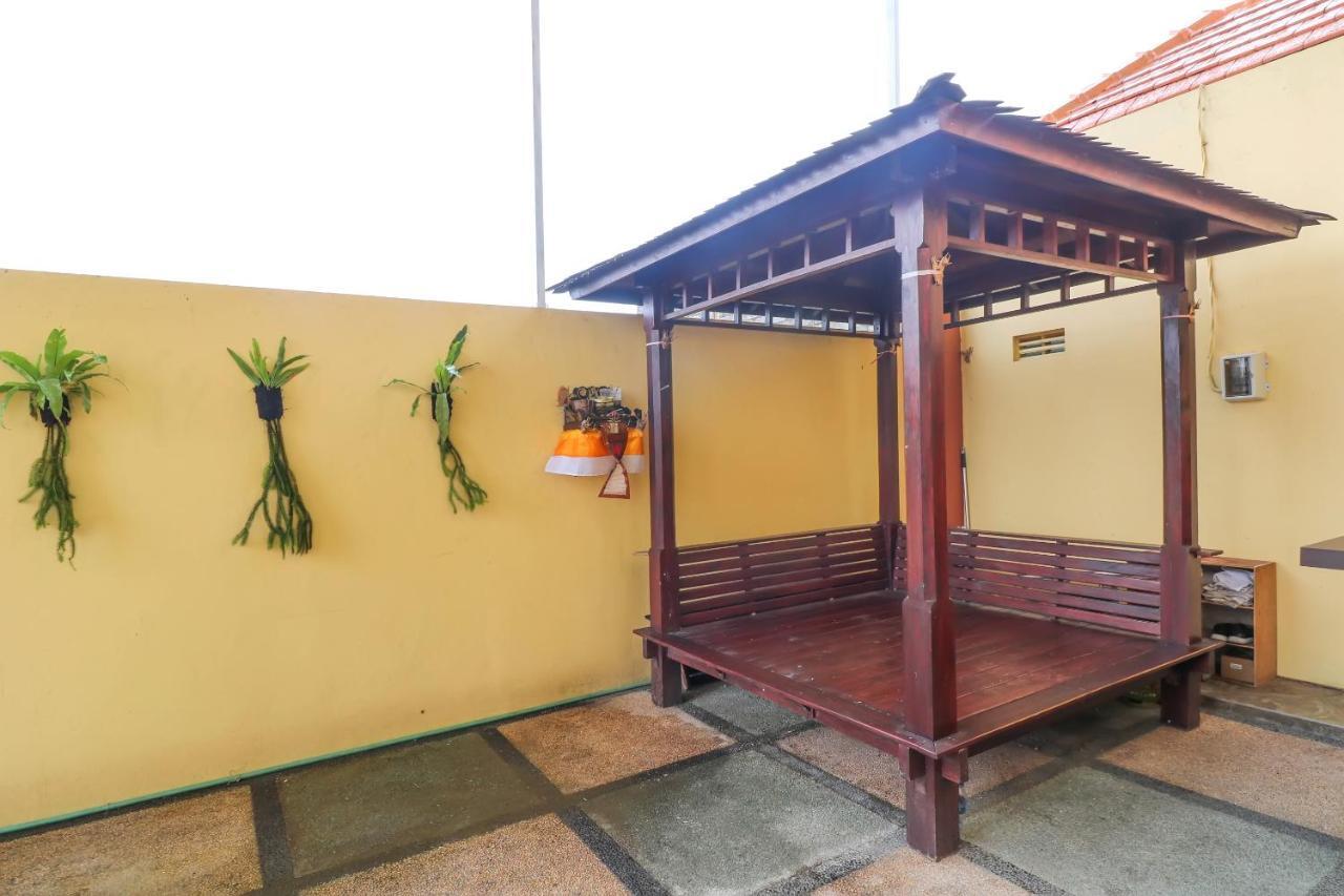 Dewi Uma House Hotel Denpasar Eksteriør billede